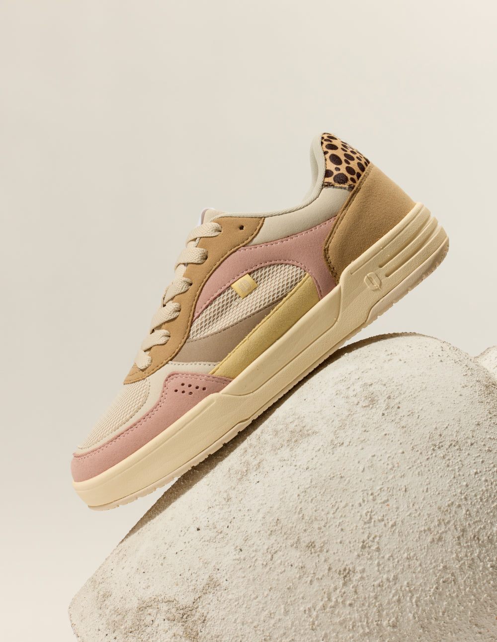 Axelle low-top trainers - Light pink ecru