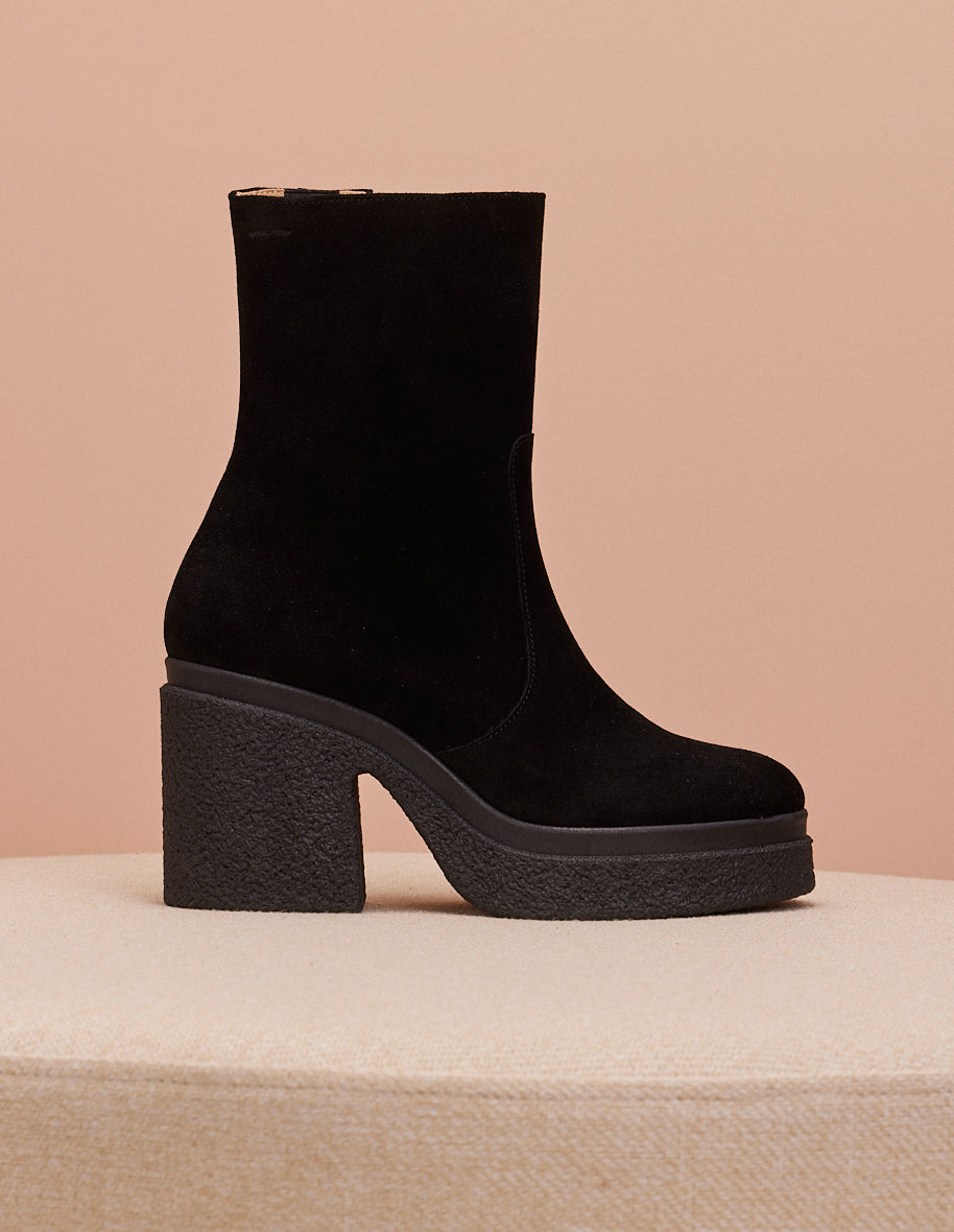 Heeled boots Claire - Black suede