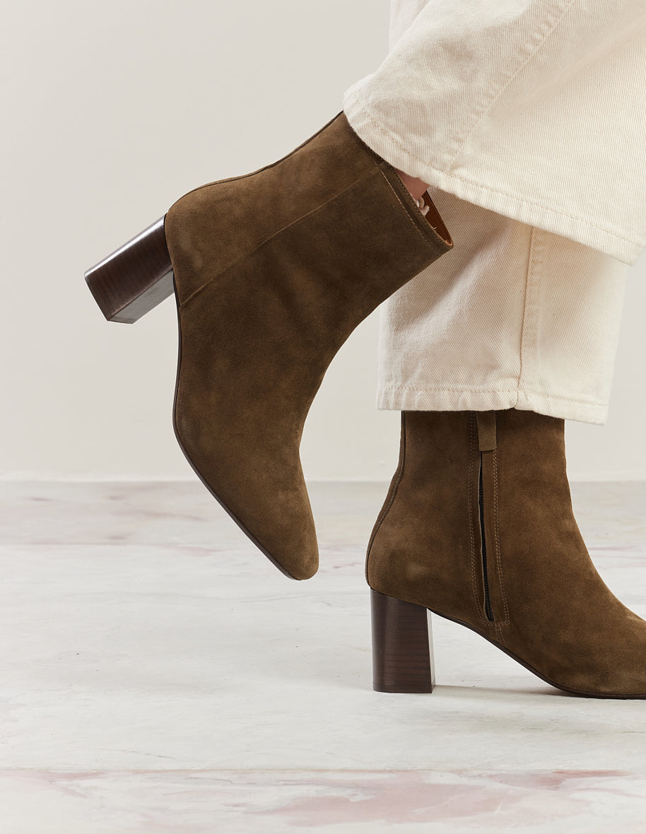 Heeled ankle boots Brune - Khaki suede