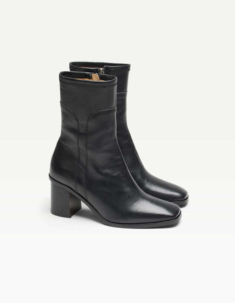 Heeled boots Frida - Black leather