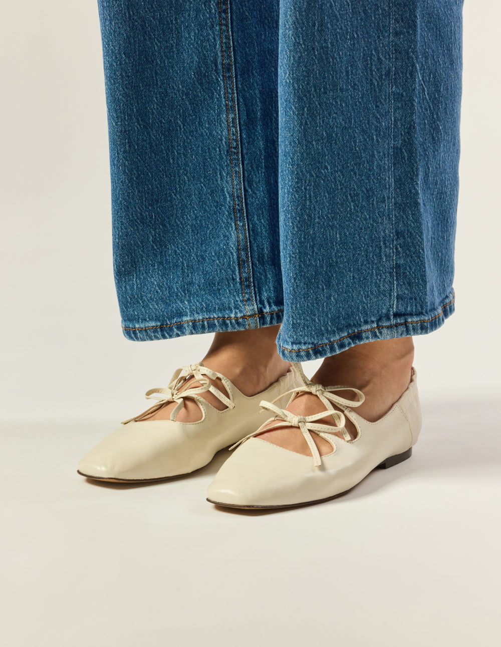 Tula Ballerinas - Off-white Leather